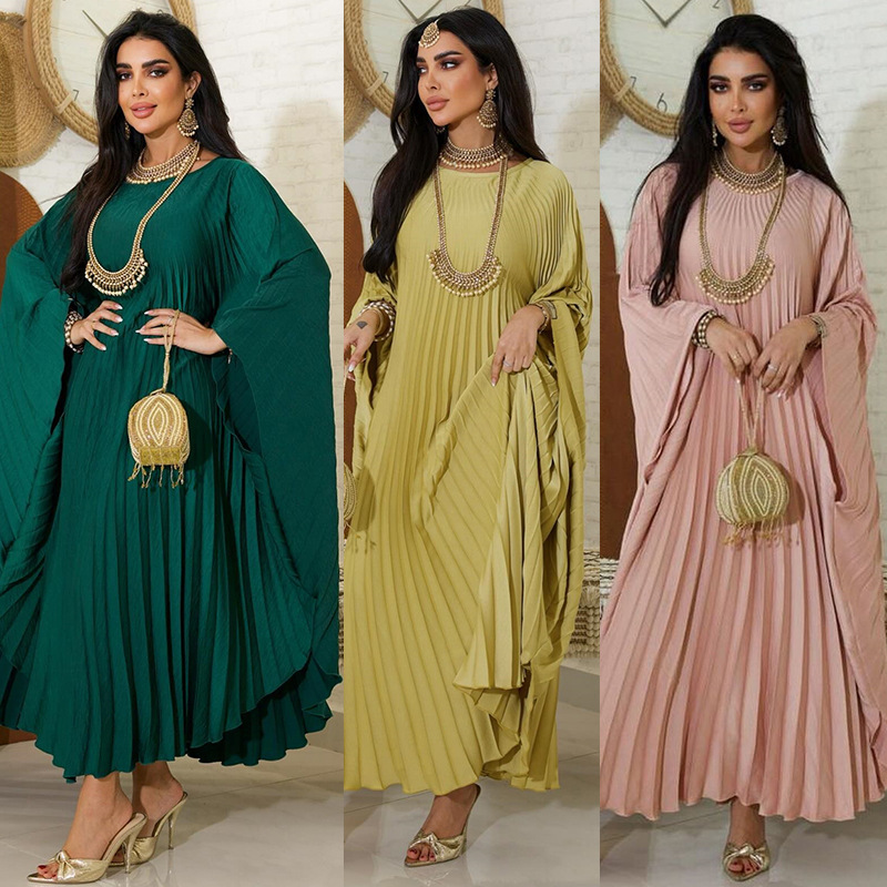 Street Fashion Dubai - Abaya Musulmana Araba di Dubai, Vestito