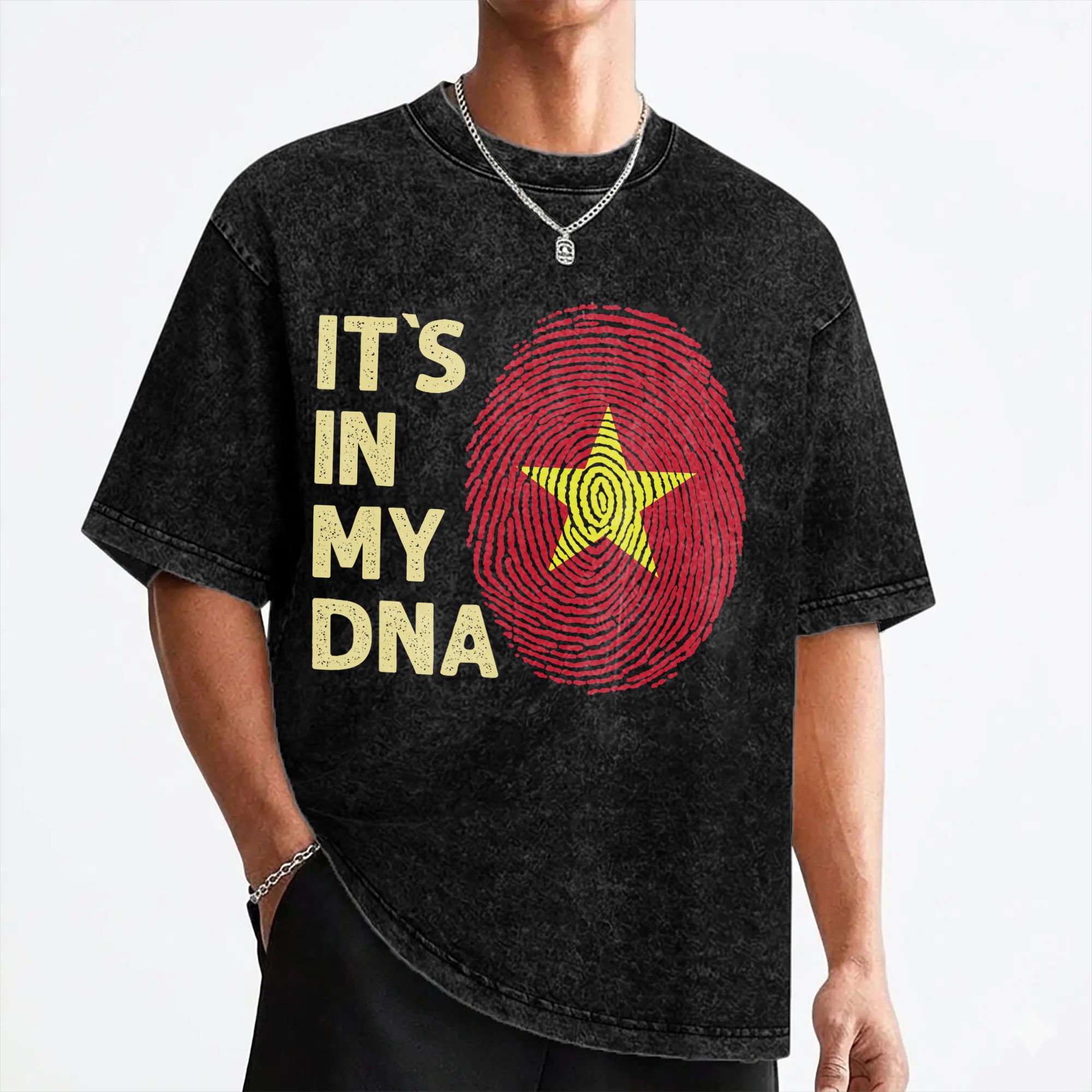 T-Shirt con Bandiera Vietnamit - Street Fashion In Vietnam recensione e prezzo