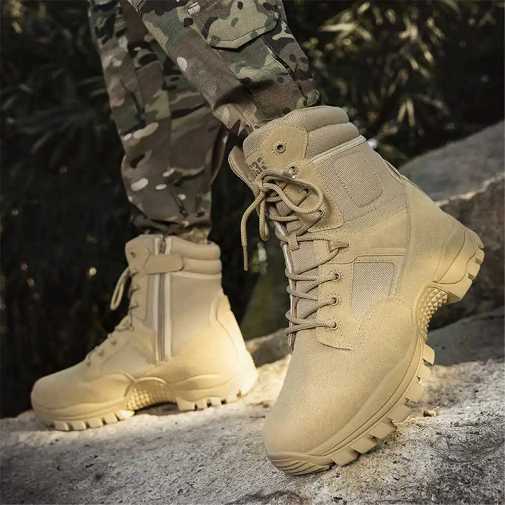 Scarponi da trekking in vera p - Street Fashion In Vietnam recensione e prezzo