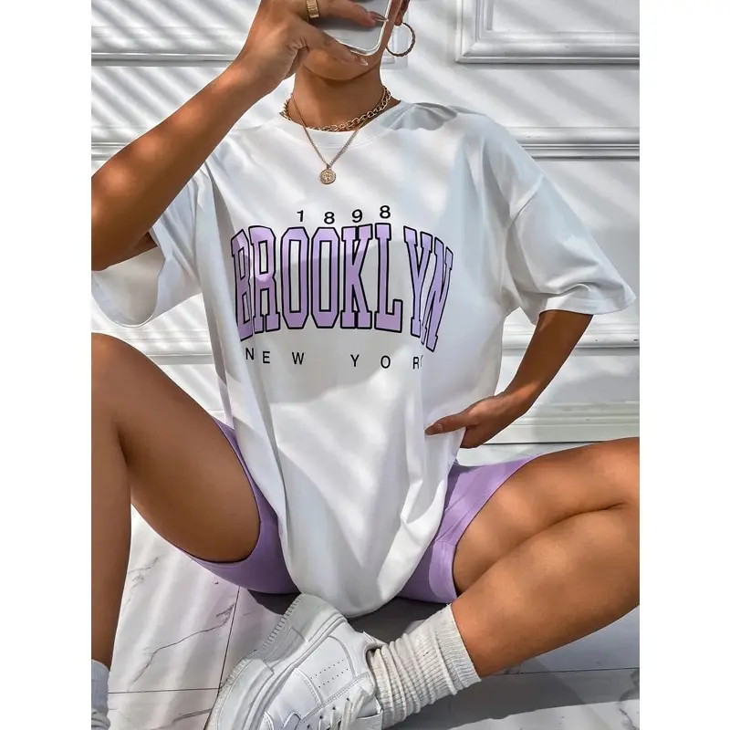 Moda Vintage Donna T-shirt 189 - Street Fashion New York 2025 recensione e prezzo