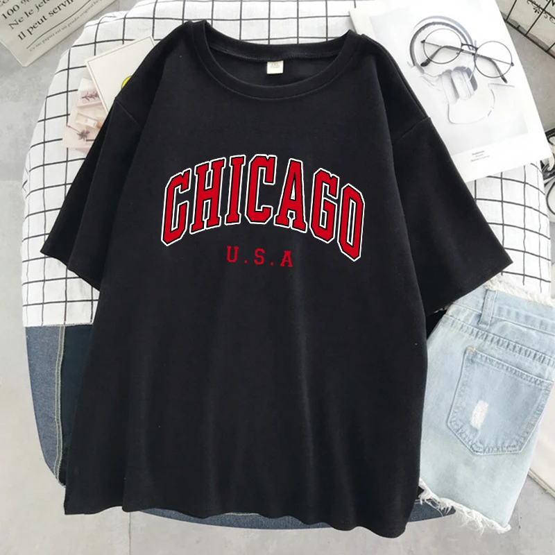 T-shirt con stampa grafica del - Street Fashion Chicago recensione e prezzo