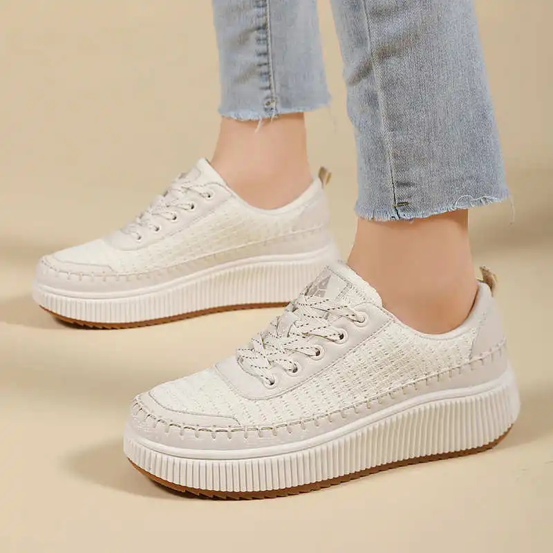 Scarpe marroni Donna Appartame - Street Fashion In Vietnam recensione e prezzo