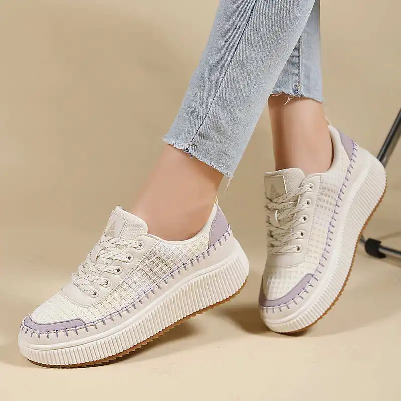 Scarpe marroni Donna Appartame - Street Fashion In Vietnam recensione e prezzo