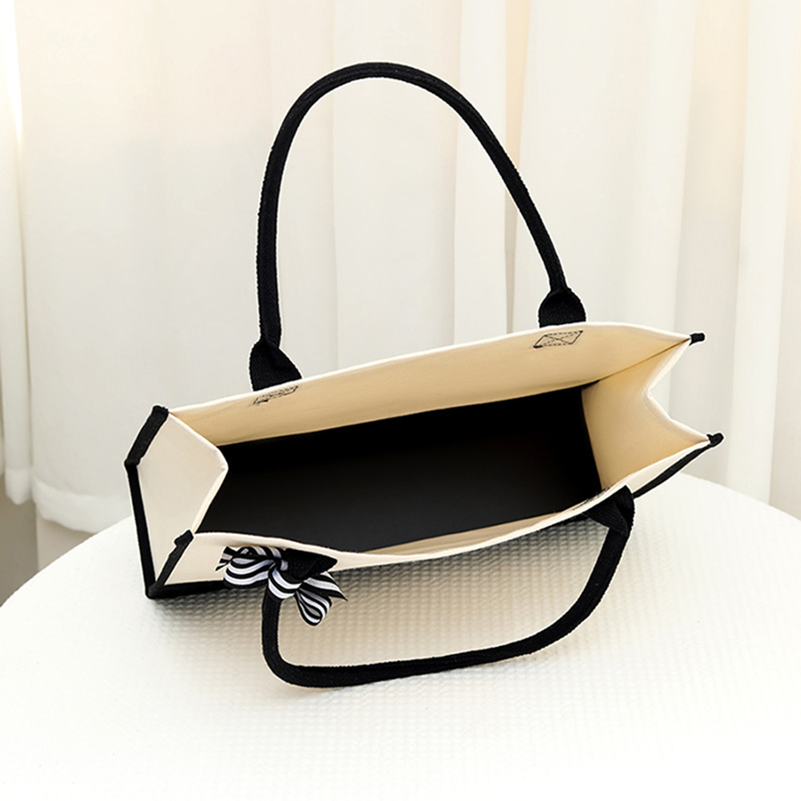 Borsa in tela bianca leggera c - Tote Bag Canvas Print recensione e prezzo