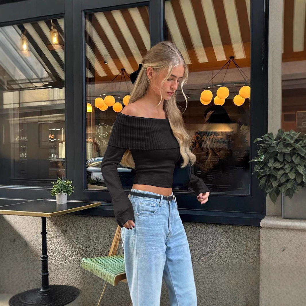 Top a Spalle Scoperte da Donna - Street Fashion Winter recensione e prezzo